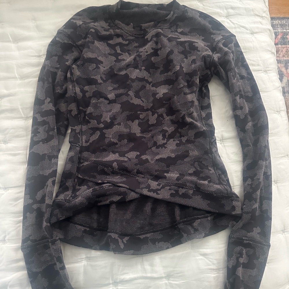 Women's Black Camouflage Lululemon Long Sleeve Top